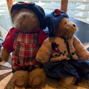Boyds Bears Plaid and Knit Outfit Pair